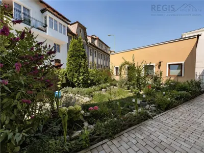 Studio tip loft cu terasa in Centrul Istoric langa primarie - foto 10