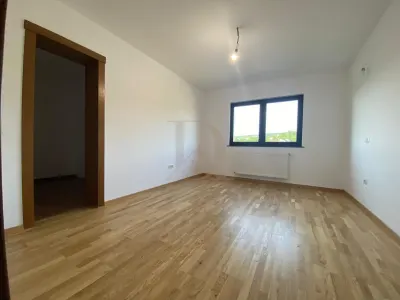 Bucium - Arcadia , apartament deosebit , 153 mp , parcare + boxa - foto 5