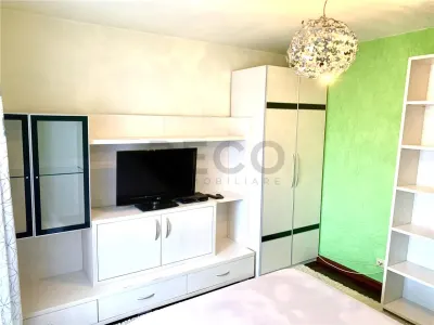 RECO  Apartament cu 3 camere de inchiriat Rogerius Etaj 1, 73 mp - foto 8