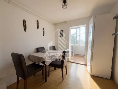 Apartament cu 2 camere decomandat spre vanzare, Timisoara zona Lipovei - foto 2