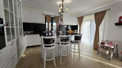 Casa individuala de vanzare cu 5 camere, 3 bai si garaj, Sag, Timis - foto 17