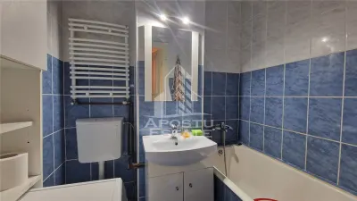 Apartament de vanzare cu 3 camere, centrala proprie, zona Dacia - foto 5