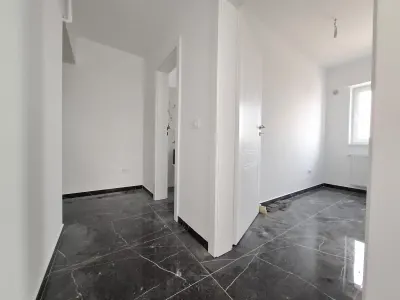 Apartament 1 camera de vanzare in Iasi, Galata, 46.72 mp, baie cu geam, etaj intermediar, vedere mutare rapida - foto 5