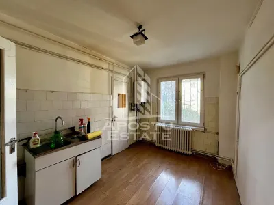 Apartament 4 camere de vanzare, zona Take Ionescu/Cardinale, Timisoara - foto 14