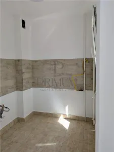 Sagului, apartament 2 camere, renovat, etaj 1 - foto 4