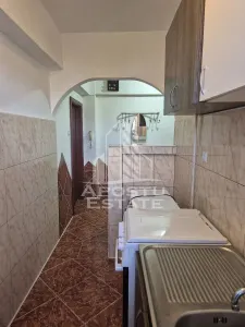 Apartament cu o camera de vanzare, lift, zona Soarelui, Timisoara - foto 4