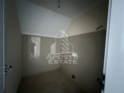 DUPLEX DE VANZARE cu suprafata foarte generoasa in Giarmata Mare - foto 10