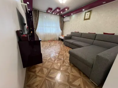 Apartament 2 camere Podu Ros - Decomandat - Iasi