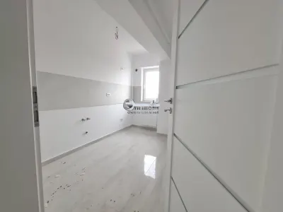 Apartament 1 camera de vanzare in Iasi, Galata, 43.63 mp, baie cu geam - foto 4