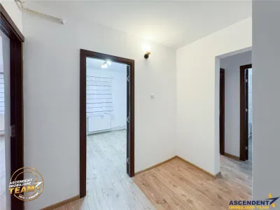 Apartament modern 2 camere, priveliste spre padure, ergonomic, luminos, Central, Covasna: FILM & 3D - foto 5