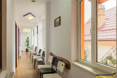 Casa pretabila:comercial/ servicii/ rezidential Central, Fagaras - foto 7