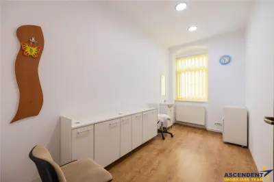 Casa pretabila:comercial/ servicii/ rezidential Central, Fagaras - foto 9