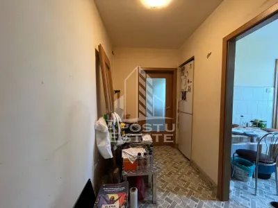 Apartament cu 2 camere, semidecomandat, conf 1, zona Sagului - foto 4