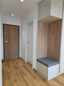 Apartament 3 camere de închiriat | Urban Plaza Brașov | loc de parcare | 2 balcoane - foto 10