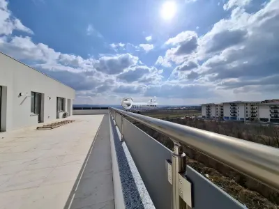 Penthouse 3 camere de vanzare in Iasi, Galata, 208,99 mp, bloc nou - foto 3