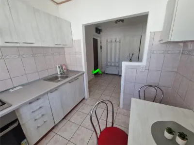 Apartament de vanzare 2 camere decomandate  Sibiu Hipodrom 3 - foto 8