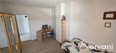 Casa cu 4 camere de vanzare in Campina - foto 12