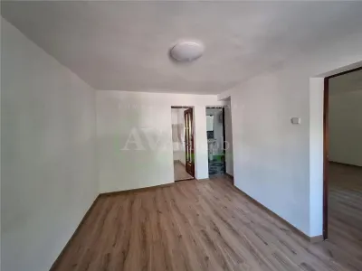 Casa renovata in 2026, 4 camere – Margineni | Teren 600 mp - foto 5