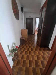 Apartament 2camere decomandat etaj 2 Racadau - foto 6
