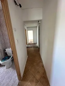 Apartament 2 camere decomandat Centrul Civic ,liber,100000 Euro - foto 4