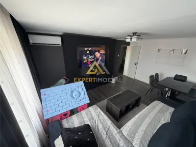 Apartament generos 3 camere str Granicerilor vis a vis de Lidl  etaj 4 cu acoperis - foto 2