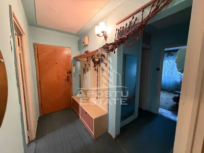 Apartament cu 3 camere de vanzare,decomandat,etaj intermediar,Bucovina - foto 8