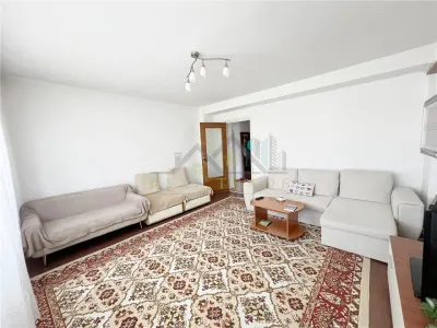 Apartament 3 camere, 2 bai, 2 balcoane, 78 mp, Carpatilor - foto 2