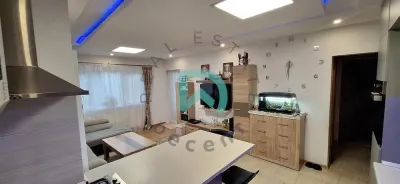Apartament 3 camere de vanzare, mobilat si utilat - str. Pictor Nicolae Brana, Selimbar - foto 2