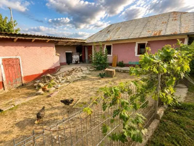 Casa locubila 4 camere , bucatarie, baie  + 3400 mp teren - foto 12