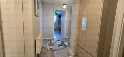 Apartament cu 2 camere, decomandat - zona Tractorul - foto 4