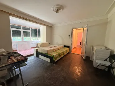 Copou Codrescu apartament 3 camere 60 mp , eliberare rapida - foto 5
