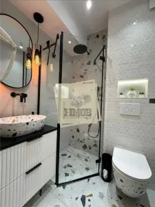 Apartament lux 3 camere 2 bai 3 balcoane 2 parcari si piscina - foto 6