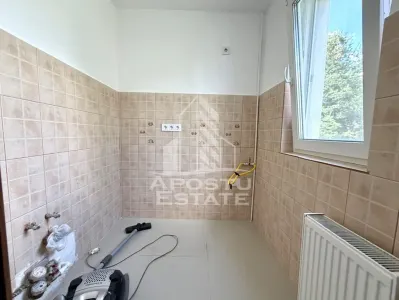 Apartament 2 camere de vanzare, etaj 3, zona Sagului - foto 2