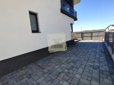 Casa moderna 5 camere teren 490 mp terasa acopertia in Cristian - foto 5