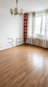 RECO Apartament 3 camere la parter 65 mp Zona Nufarul, Ideal locuinta, cabinet sau birou - foto 3