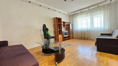 Apartament 2 camere Centrul Civic,decomandat,110000 Euro - foto 2