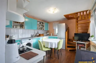 FILM! Casa primitoare in centrul orasului Targu Secuiesc - foto 3