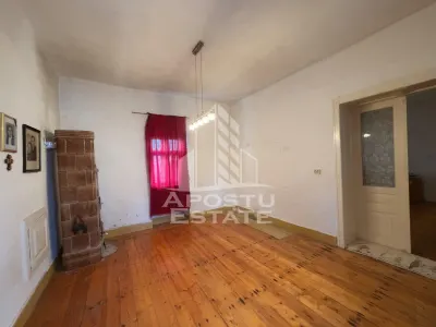 Casa de vanzare in Sandra, 5755 mp, teren, acoperis nou - foto 6