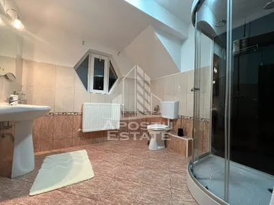 Casa individuala cu 6 camere, 3 bai, garaj, teren 500 mp si 2 fronturi - foto 16