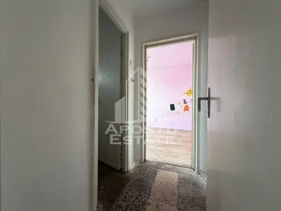 Apartament cu 2 camere de vanzare, Spitalul Judetean, Timisoara - foto 8