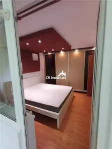 Apartament 3 camere Izvorul Crisului - foto 2