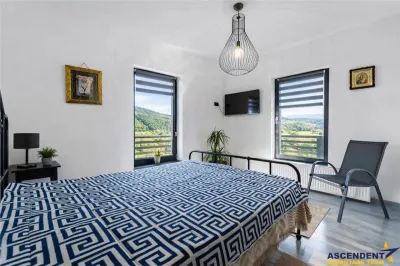 Rezidential/ Hotelier,eleganta discreta,energie verde,1.000mp teren,Tohanita ,Brasov. - foto 7
