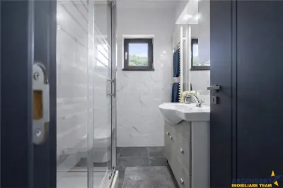 Rezidential/ Hotelier,eleganta discreta,energie verde,1.000mp teren,Tohanita ,Brasov. - foto 8