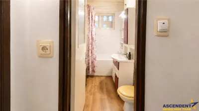 Apartament 2 camere, incadrat de verde, luminos, reabilitat termic, Astra, Brasov - foto 7