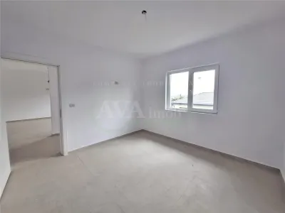 Casa noua din caramida, 80 mp utili – Hemeiusi | Teren 375 mp - foto 8