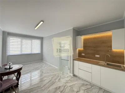 Spatiu birouri modern cu 2 camere si parcare zona Mandra - foto 4