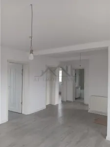 Barnova CASA PARTER su 101mp 4cam 2 bai 450mp teren toate utilitatile la gata - foto 3