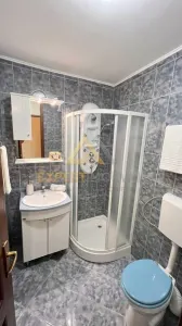 Apartament de inchiriat pe strada Oituz cu 4 camere - foto 15