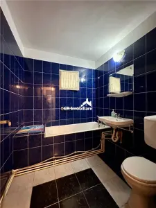 Apartament 4 camere Democratiei/ Centrala Proprie - foto 5