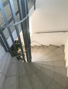 EXCLUSIVITATE ! Casa pe 3 etaje de vanzare in Cenad la pret de apartament, comision 0% - foto 11